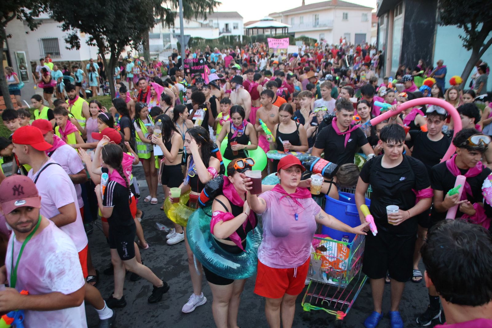 Chupinazo en Carbajosa con batucad