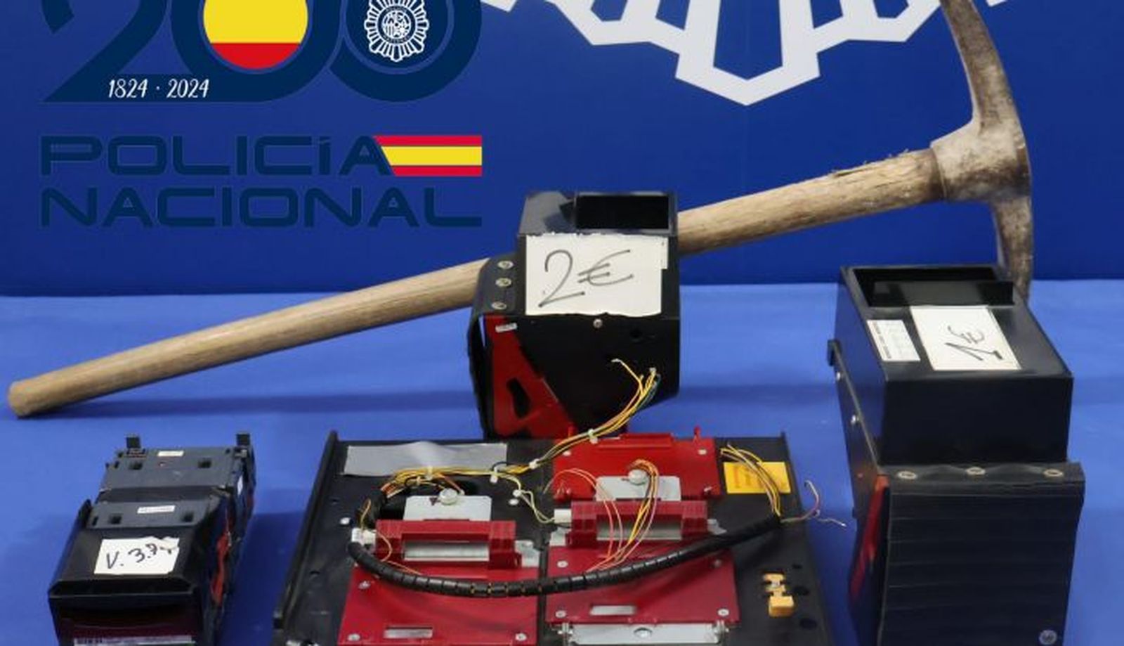 Policía Nacional detiene a dos varones por sendos robos con fuerza en establecimientos de hostelería