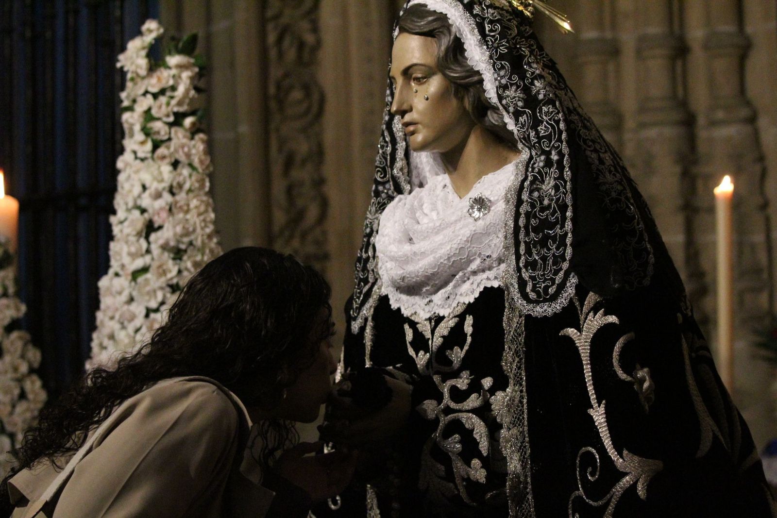 Besamanos hermandad de  La Soledad