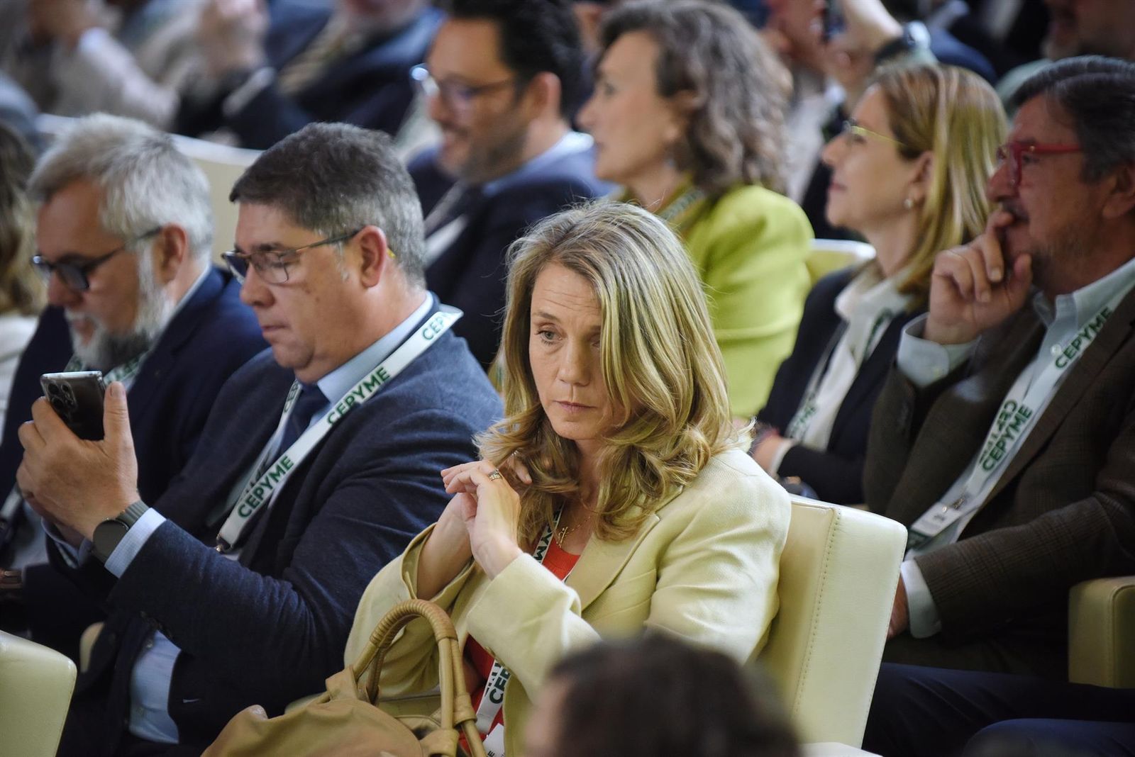 La candidata promovida por la dirección de CEOE, Ángela de Miguel, durante la Asamblea General Electoral de CEPYME, a 20 de mayo de 2025, en Madrid (España). El actual presidente de Cepyme, Gerardo Cuerva, y la presidenta de CEOE-Cepyme Valladolid, Ángela - Fernando Sánchez - Europa Press