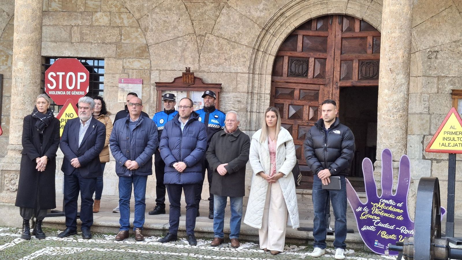 Minuto de silencio por el 25N en Ciudad Rodrigo