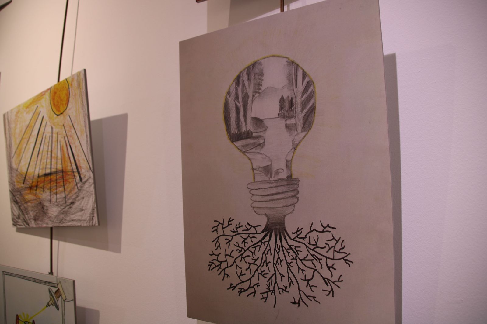 exposicion-del-concurso-escolar-de-dibujo-del-centro-de-laseres-pulsados-de-la-universidad-de-salamanca-13