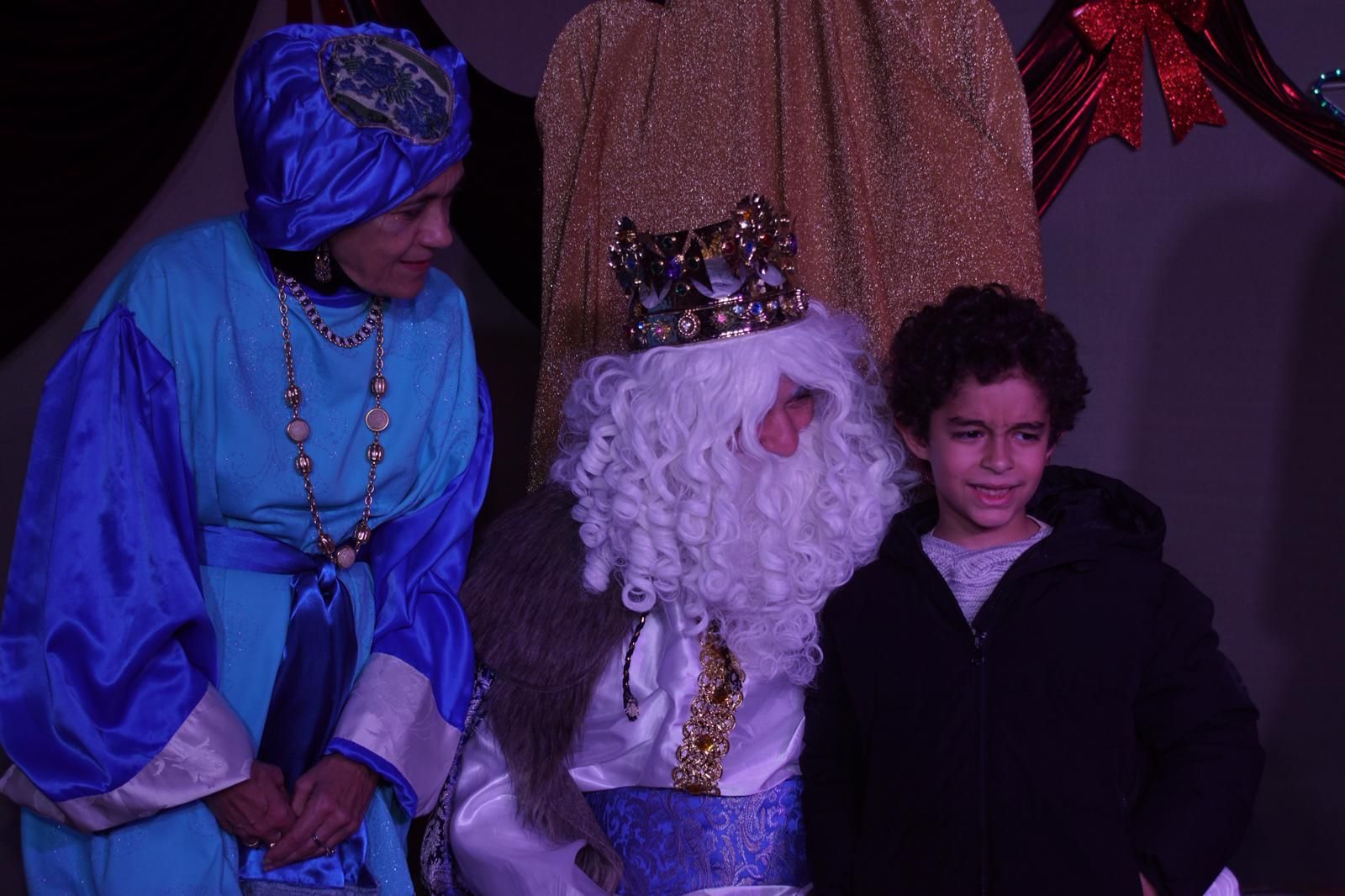 Los Reyes Magos reciben las cartas de los niños de El Encinar