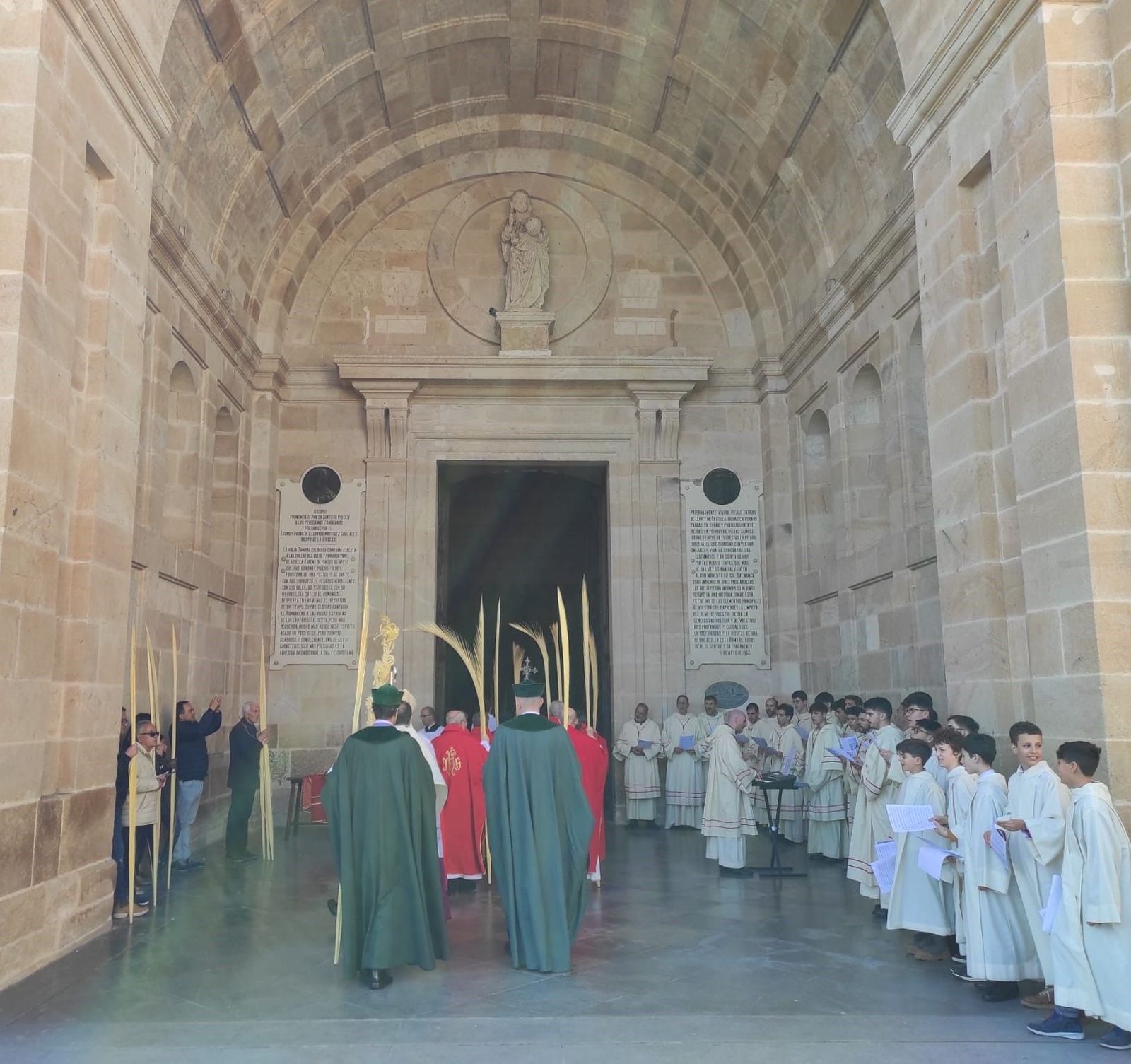 whatsapp-image-2024-03-24-at-10-42-04