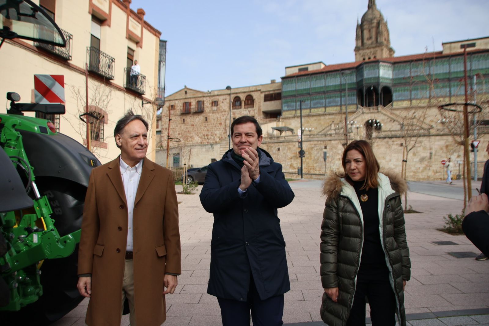 Mañueco presenta su caravana de vehículos en Salamanca