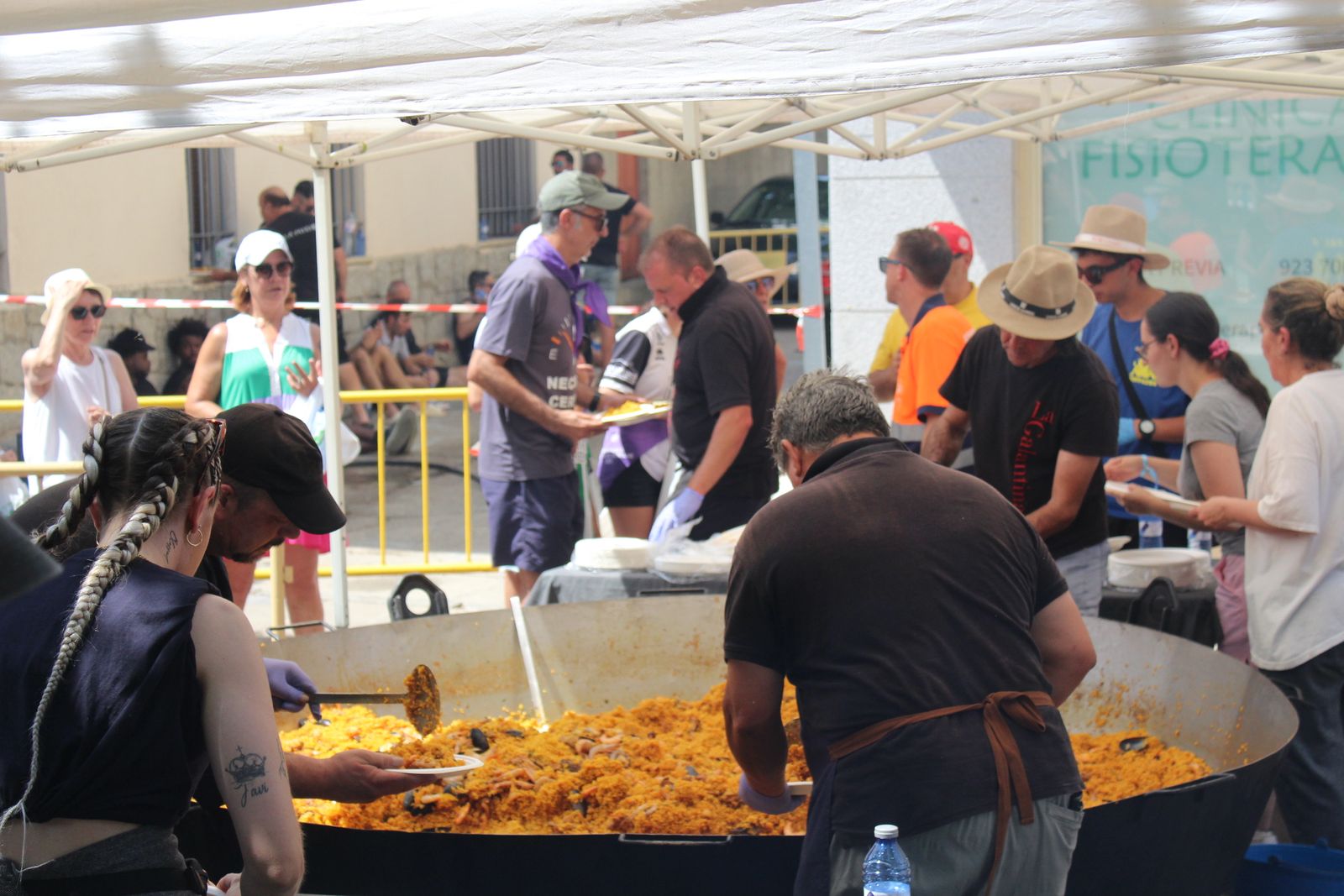 Castellanos de Moriscos. Gran paella popular