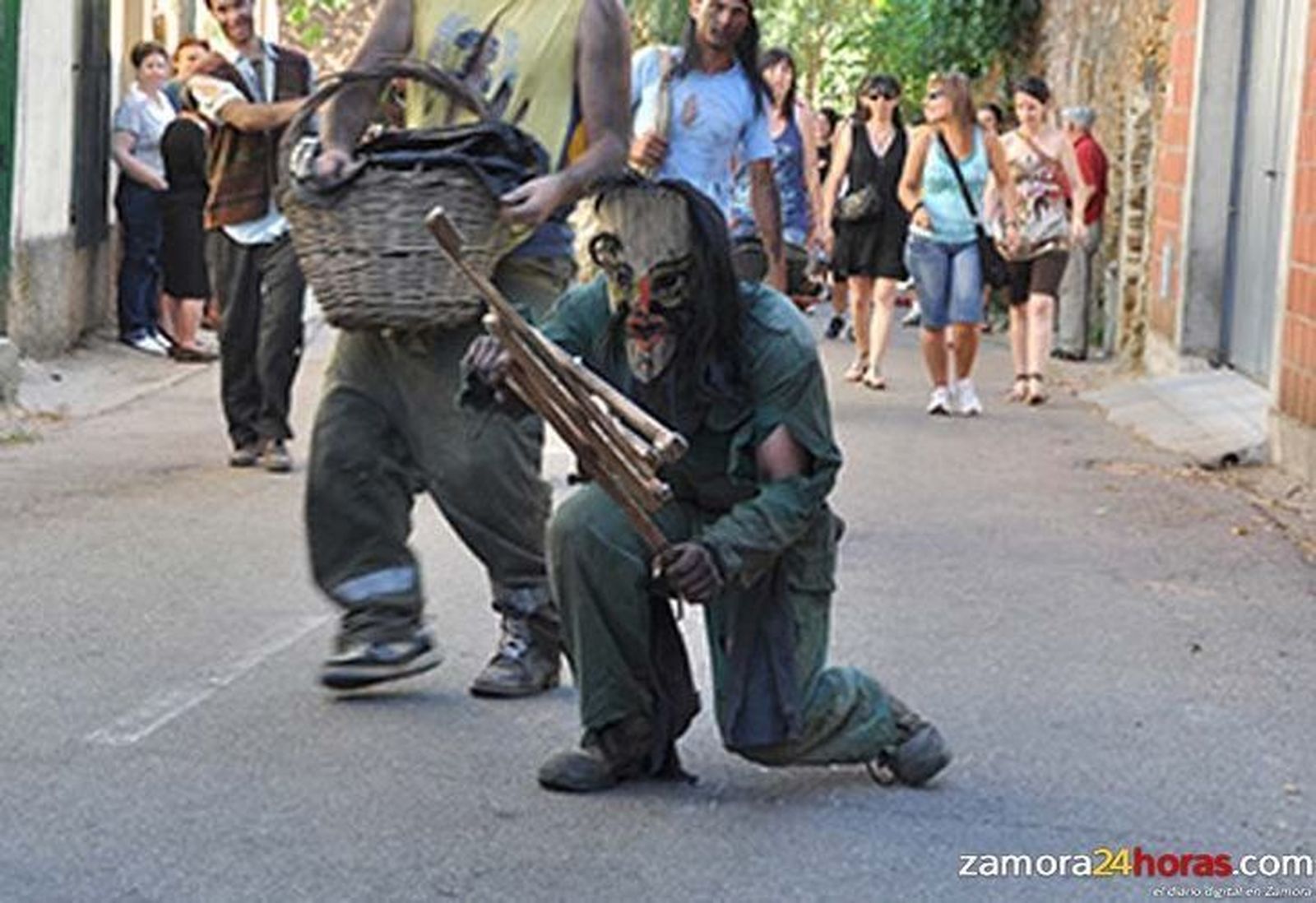 Mascaradas de invierno zamoranas que se celebran en el mes de agosto