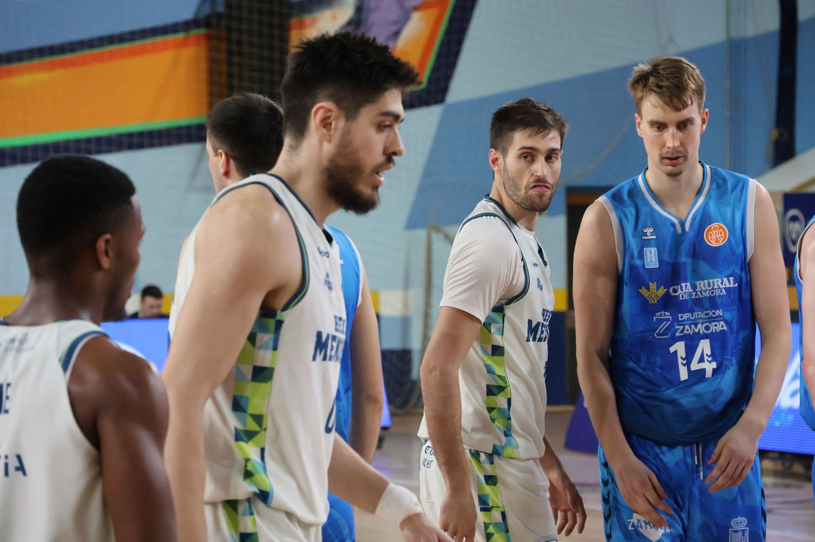 GALERÍA | El duelo entre el CB Zamora y el Hestia Menorca, en imágenes