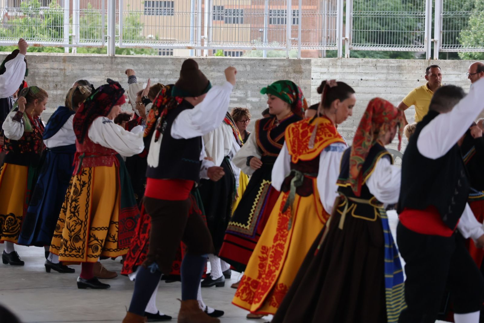 actuacion-fin-de-curso-de-la-escuela-de-baile-dona-urraca-66