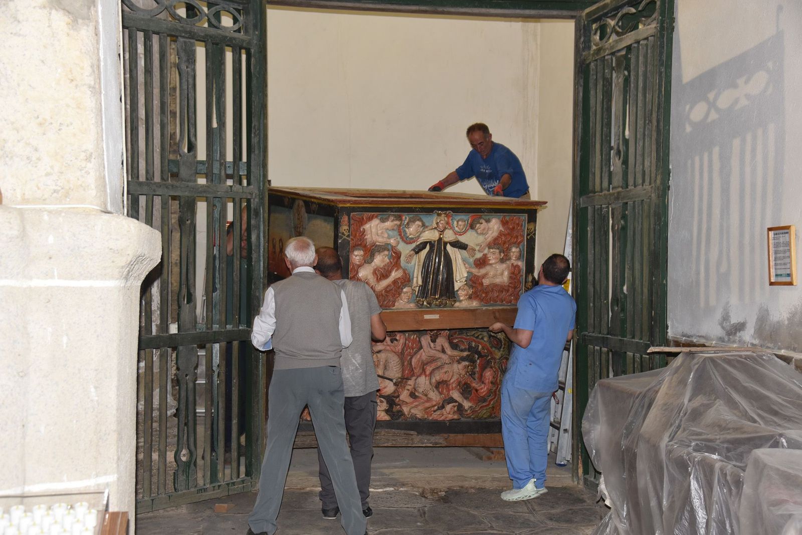 Desmontaje Túmulo Funerario Rionegro del Puente (2)