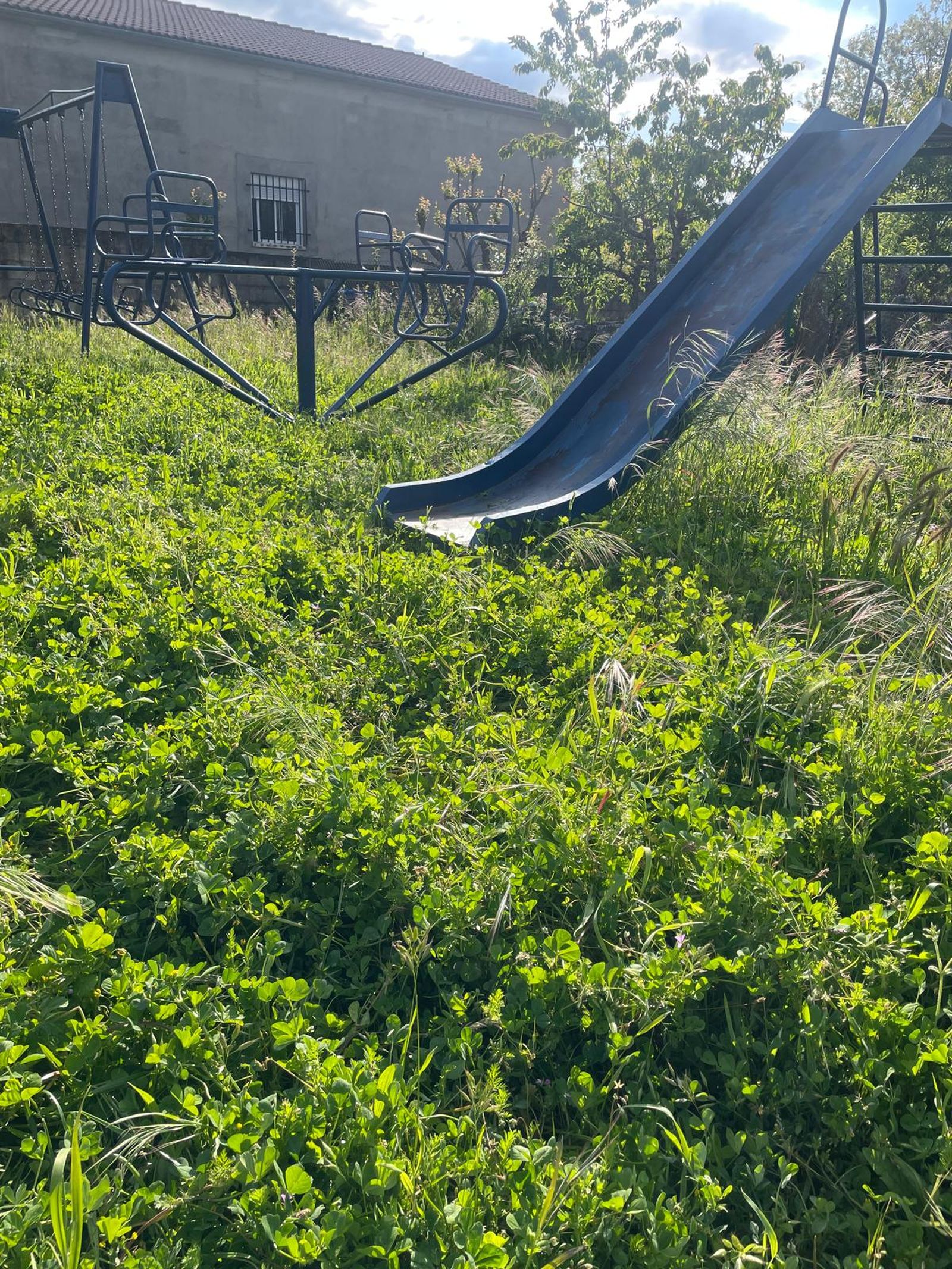 Zamora Si solicita limpieza y desbroces adecuados de parques y zonas de ocio en la localidad de Rabanales