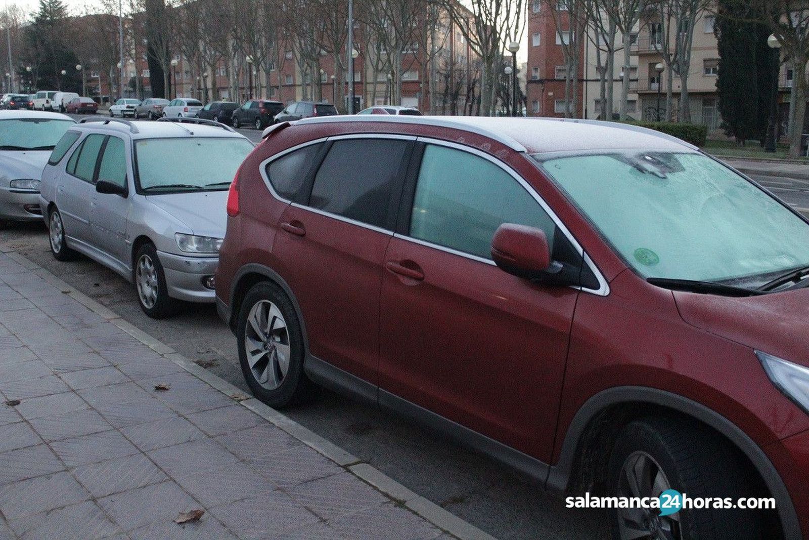 Coche frío hielo temperaturas bajas (2)