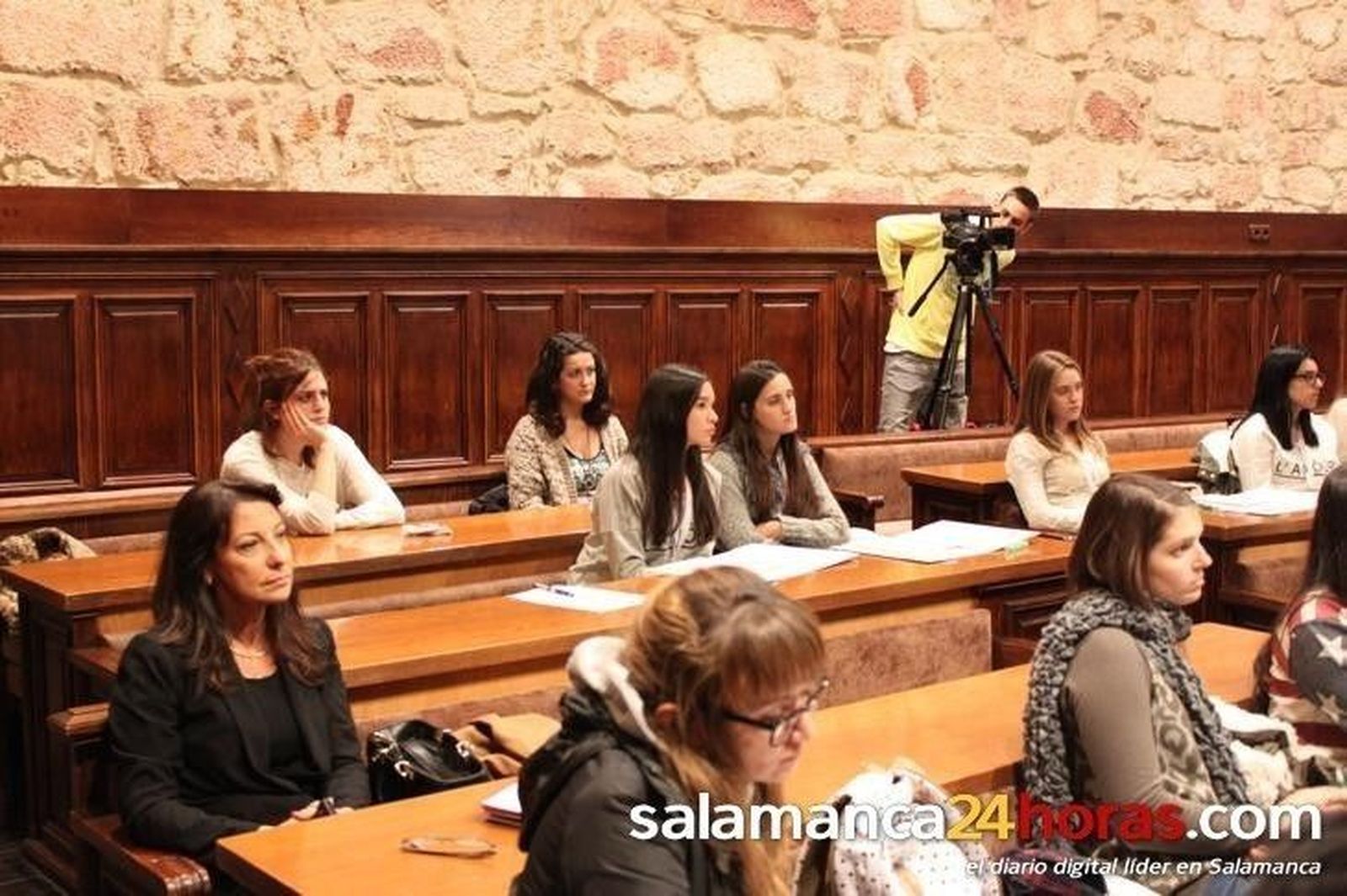 Seminario internacional sobre diseño de interiores en la USAL