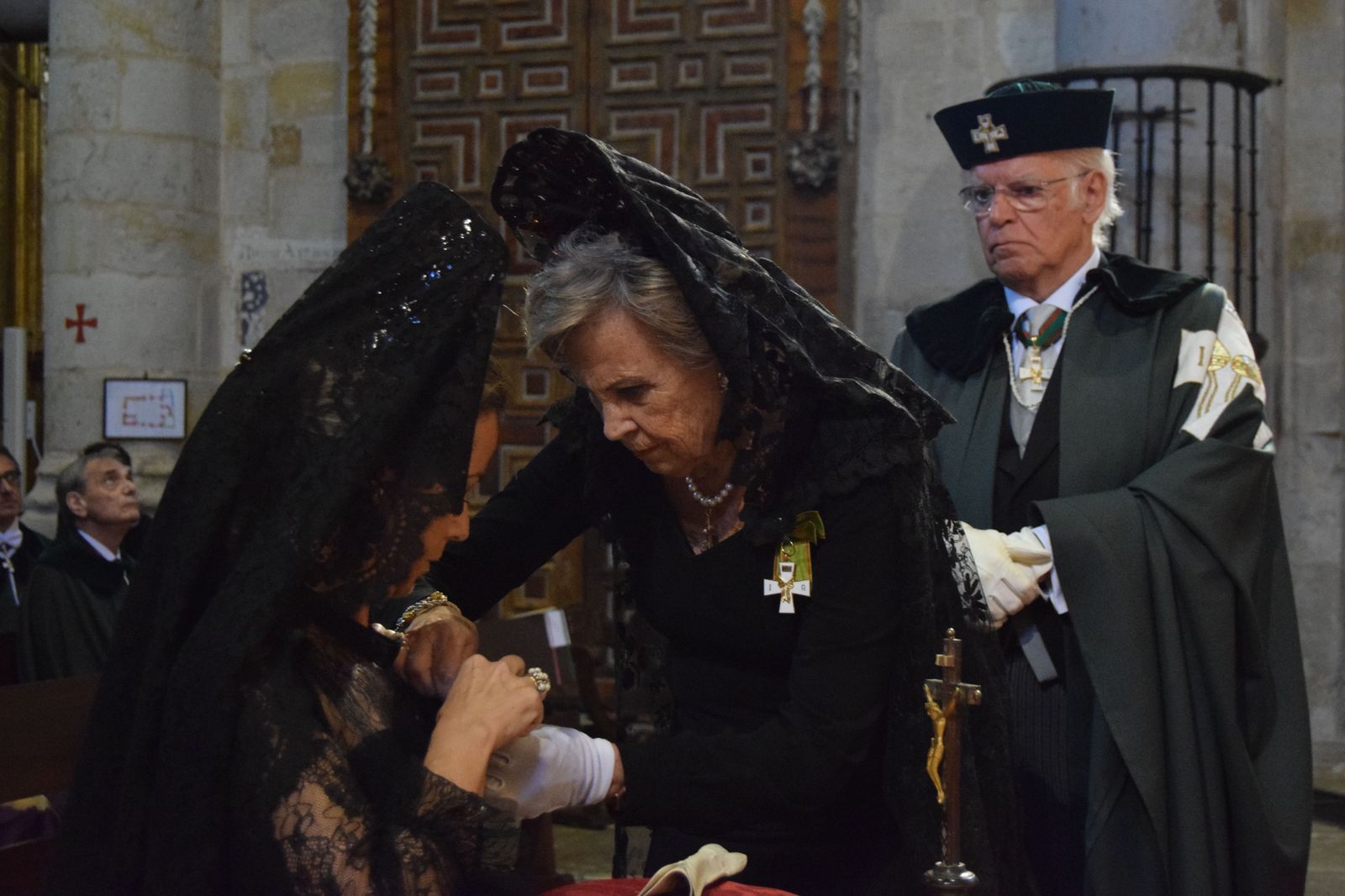 la-real-cofradia-de-caballeros-cubicularios-recibe-a-sus-nuevos-miembros-36