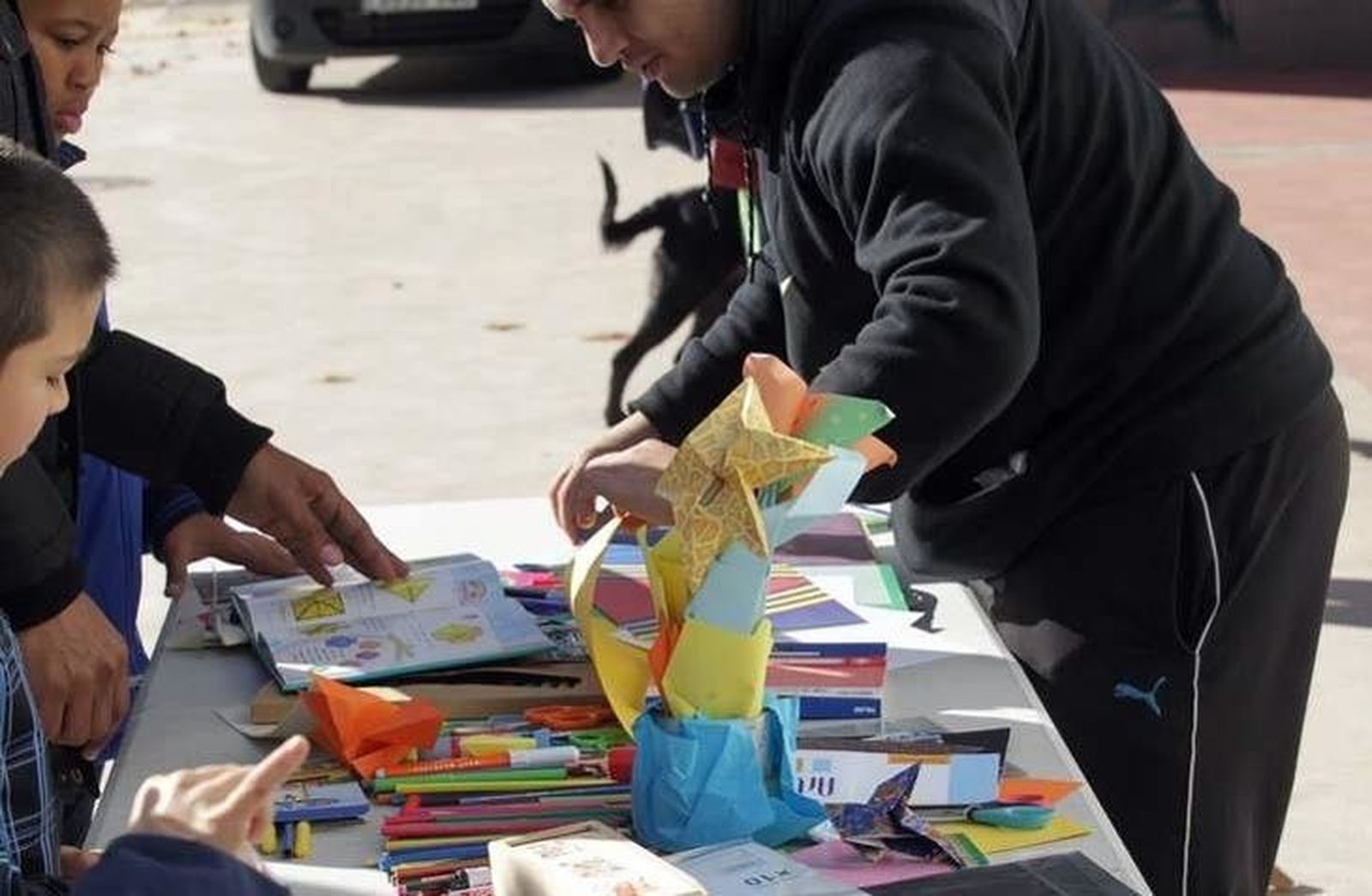 La Asociación de Comercio Justo de Zamora organiza una jornada de papiroflexia