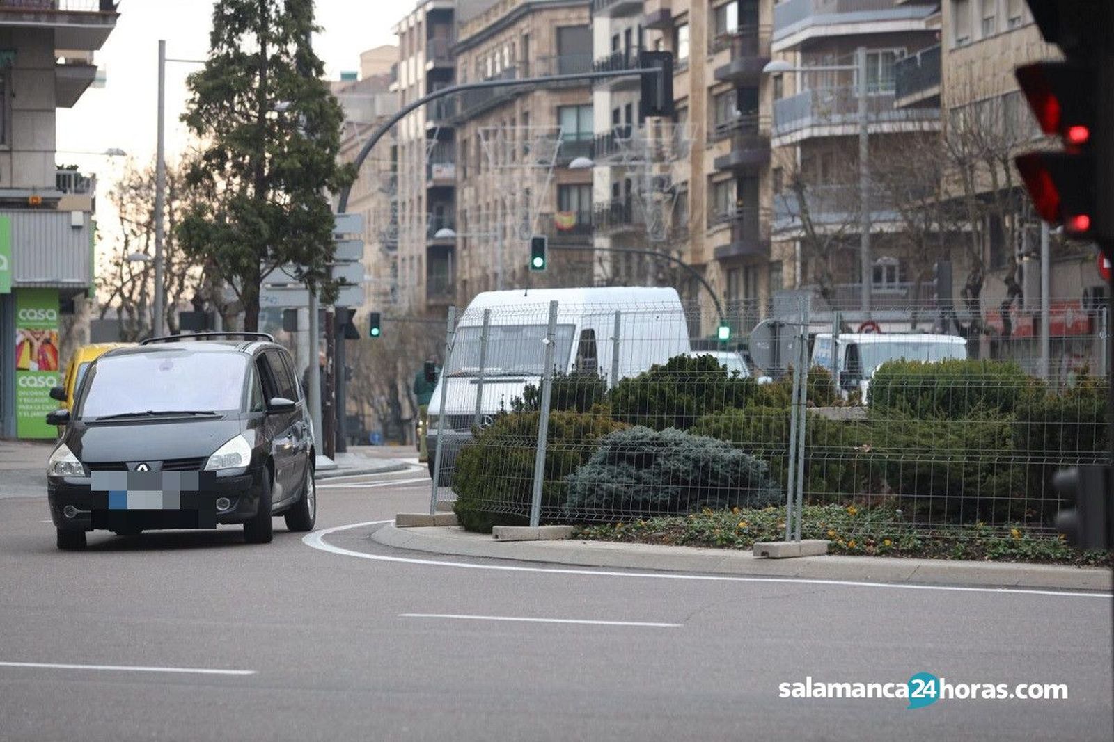 Maceteros y vallas para Cabalgata de Reyes 2020 (3)