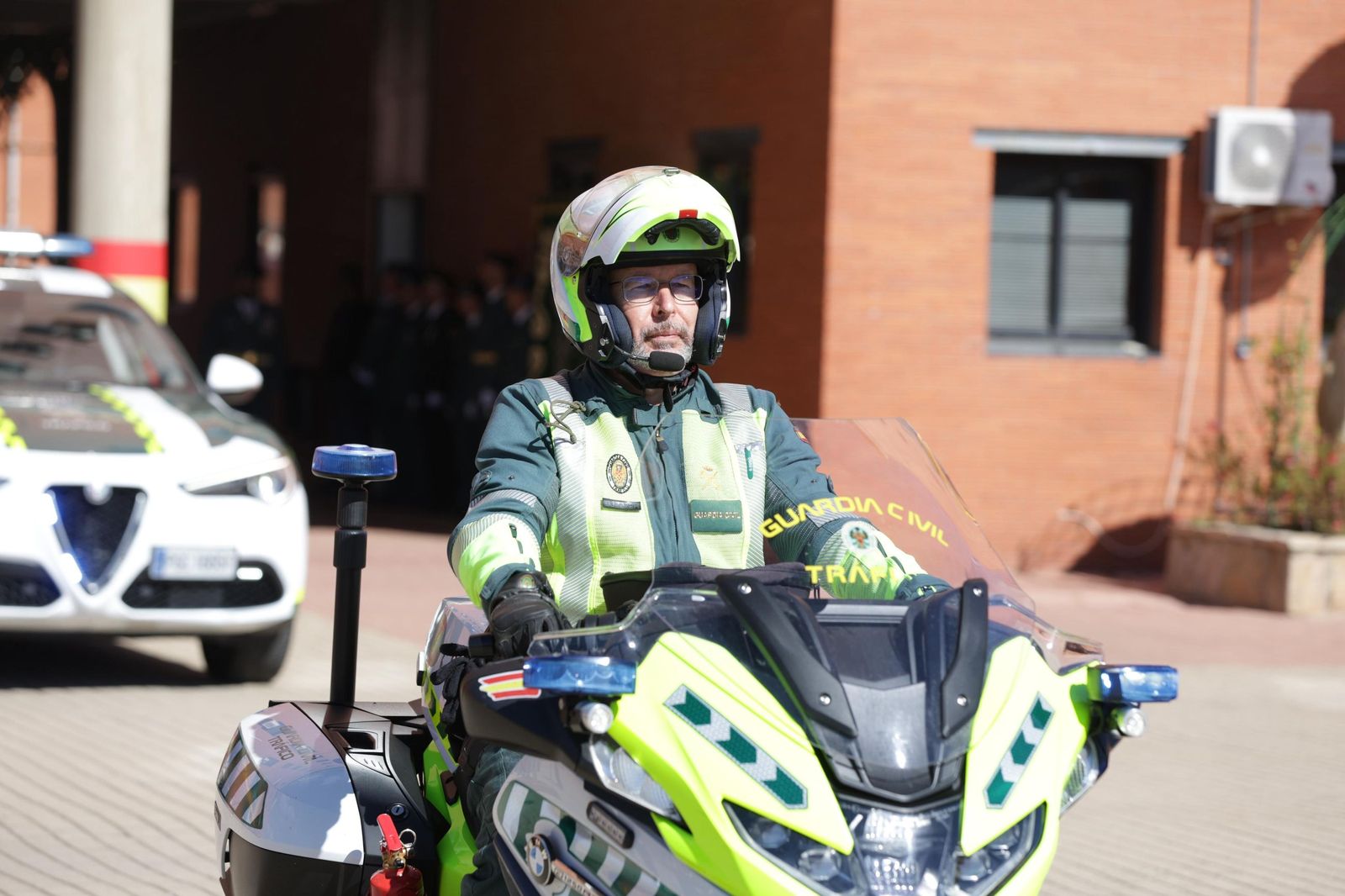 Salamanca rinde honores a la Guardia Civil en la Celebración de su Patrona
