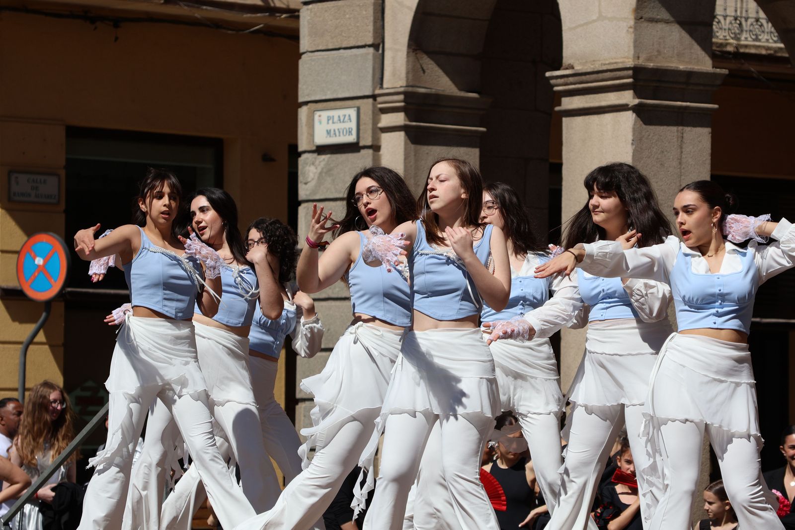dia-internacional-de-la-danza-2025-en-la-plaza-mayor-14