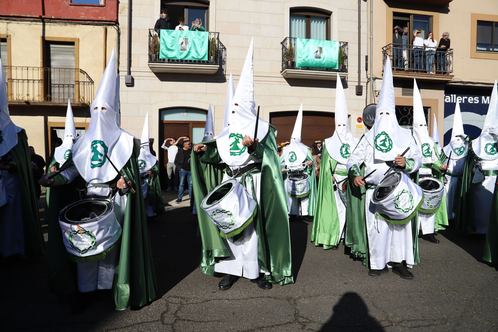 cofradia-virgen-de-la-esperanza-2