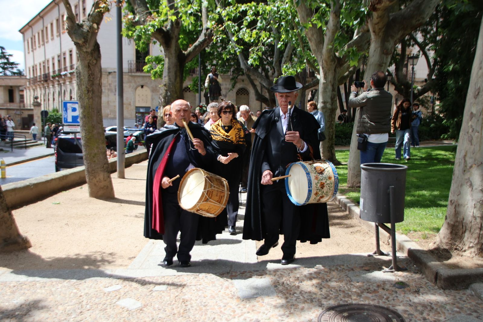 Procesión y bendición simbólica de los campos por el día del patrón de los agricultores, San Isidro Labrador