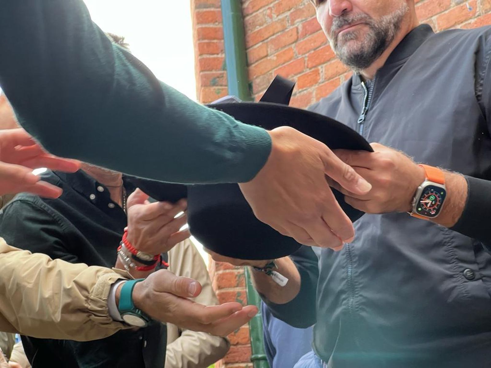 ambiente-durante-el-sorteo-de-los-el-puerto-de-san-lorenzo-y-la-ventana-del-puerto-40