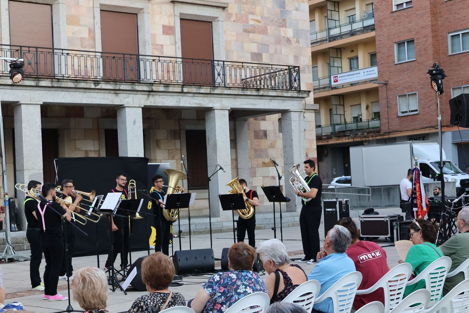 Concierto And The Brass en el Festival de Bandas Hispanoluso