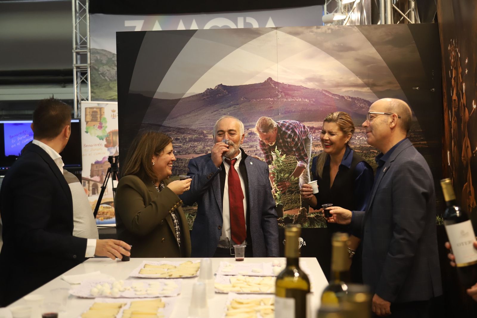 8de494cc-712c-4ffb-a914-a6ef49434b8a