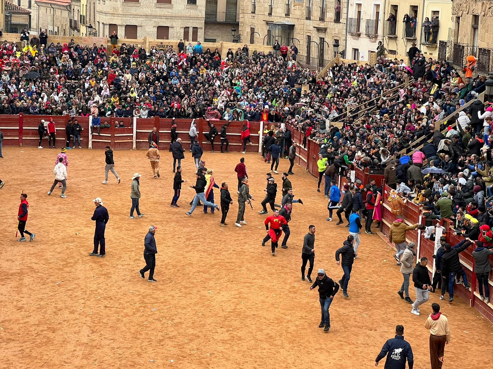 encierro-del-sabado-de-carnaval-en-ciudad-rodrigo-4