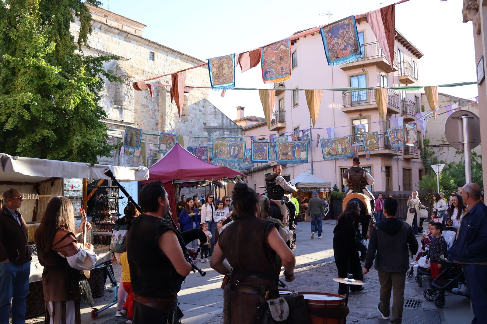 Desfile inaugural Mercado Medieval de Zamora