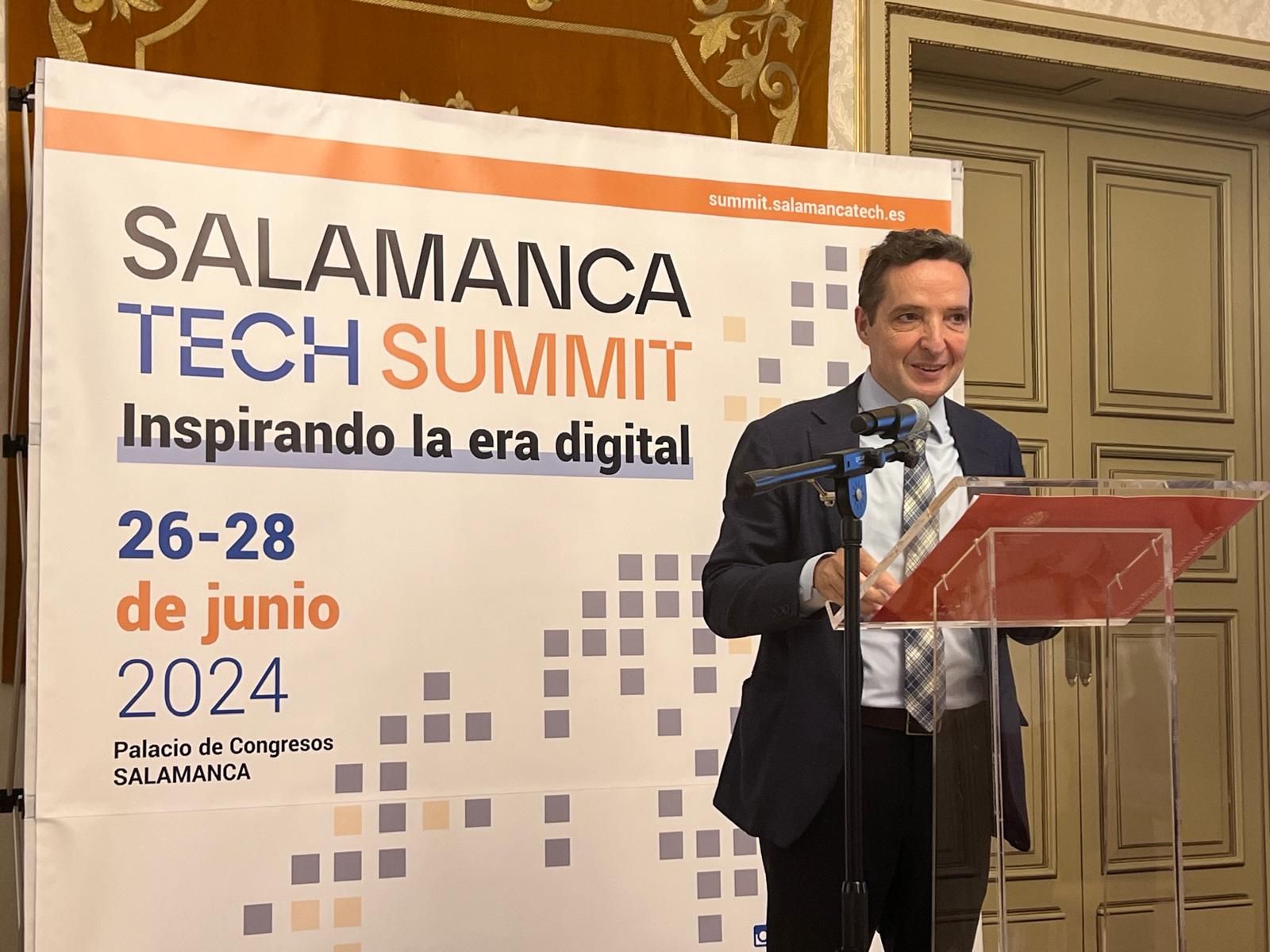 Juan Manuel Corchado en la presentación de Salamanca Tech Summit