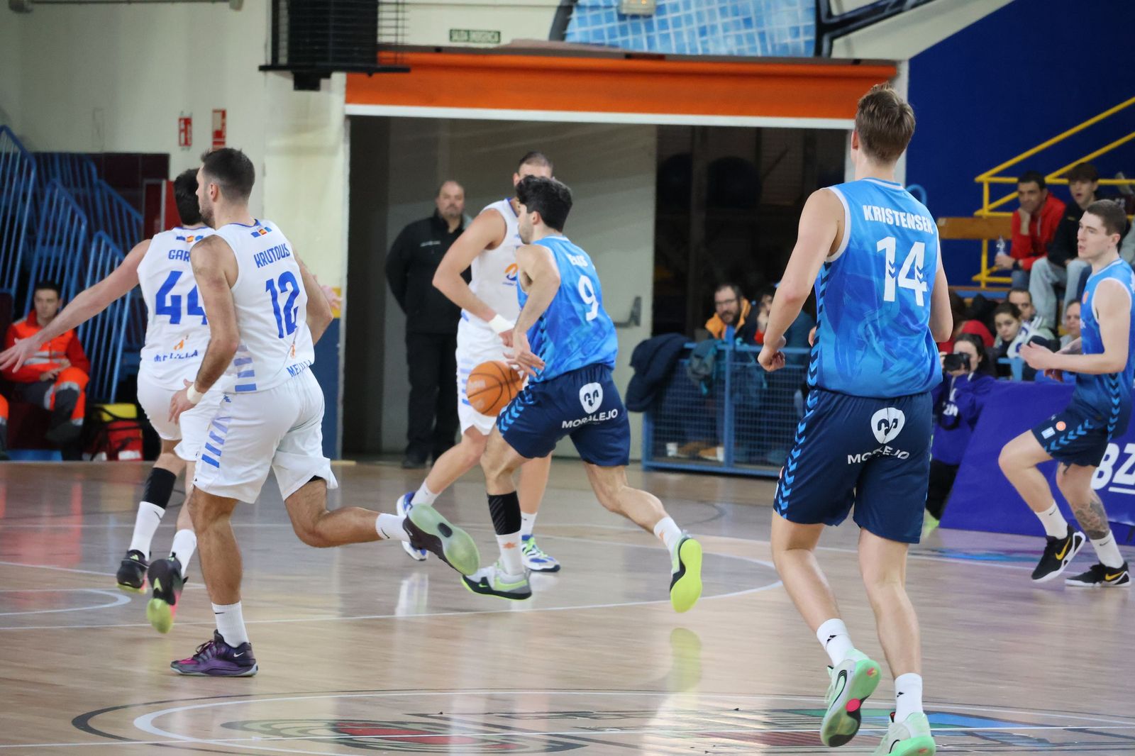GALERÍA | El CB Zamora recibe al Melilla Baloncesto en busca de la victoria en su primer partido del año