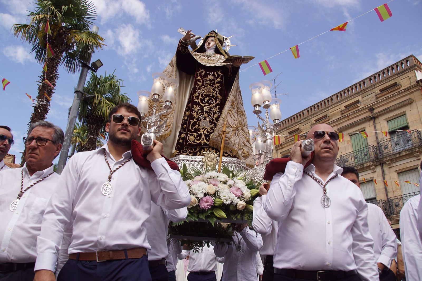 Alba, salida de clausura de Santa Teresa, fiestas Transverberación 2025 (14).jpeg