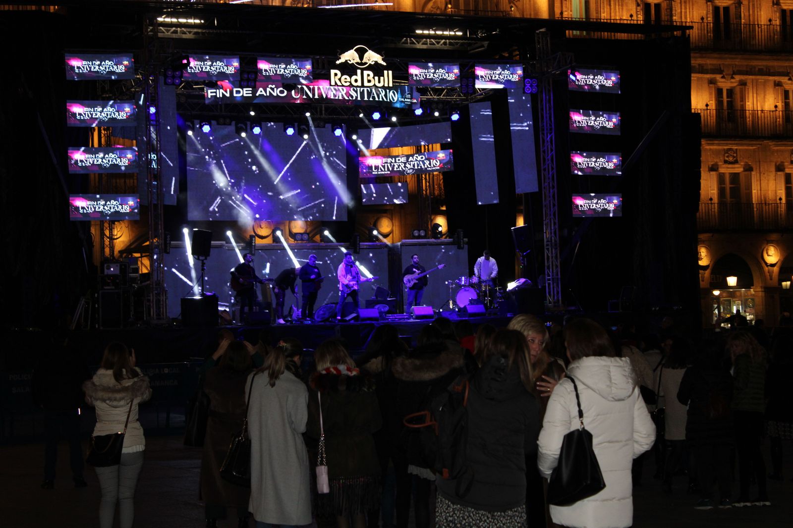 fin-de-ano-universitario-2022-7