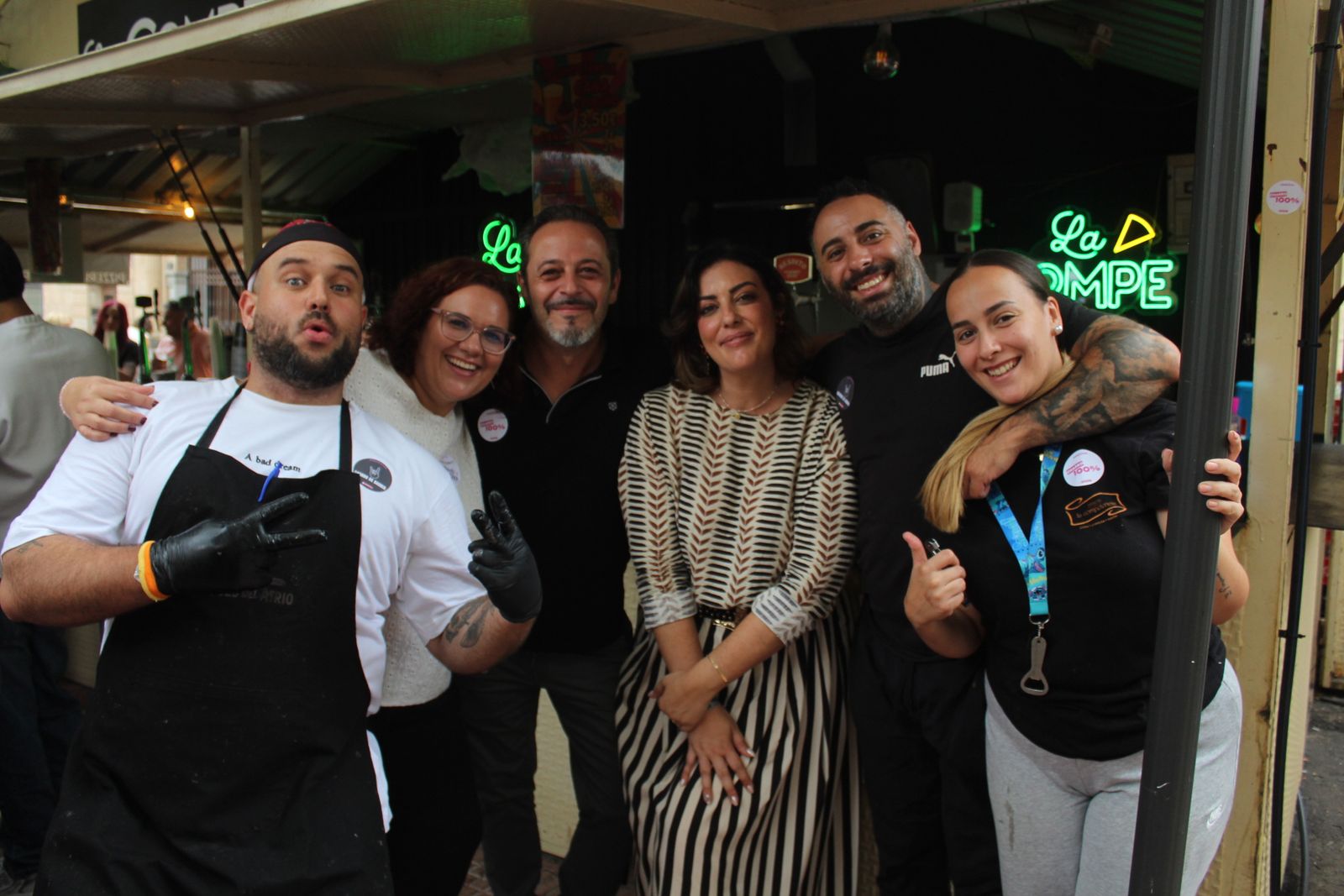 Ambiente en la Feria de Día en el mediodía de este domingo