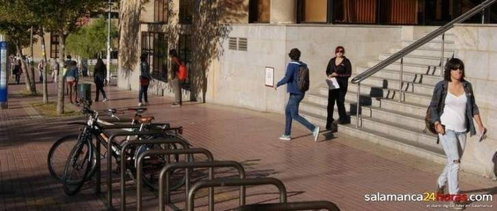 La USAL colabora en una campaña de recogida de gafas usadas