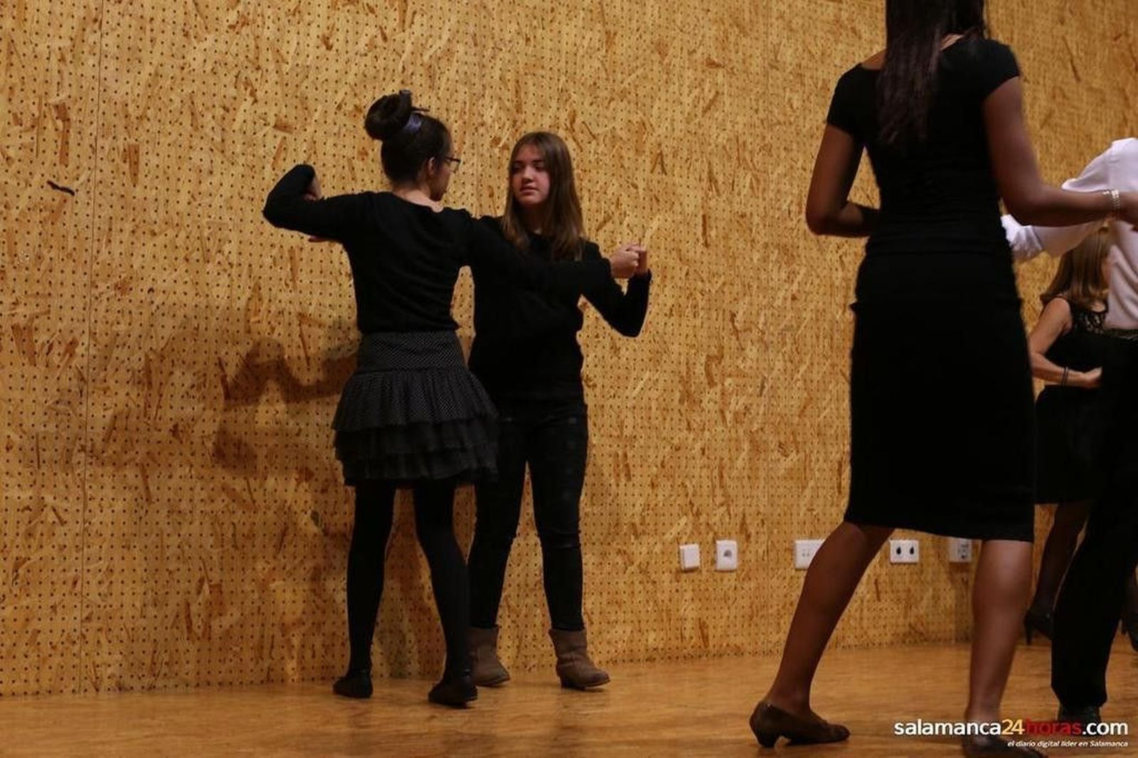 Centro El Charro. Gala de Navidad de Avesal.