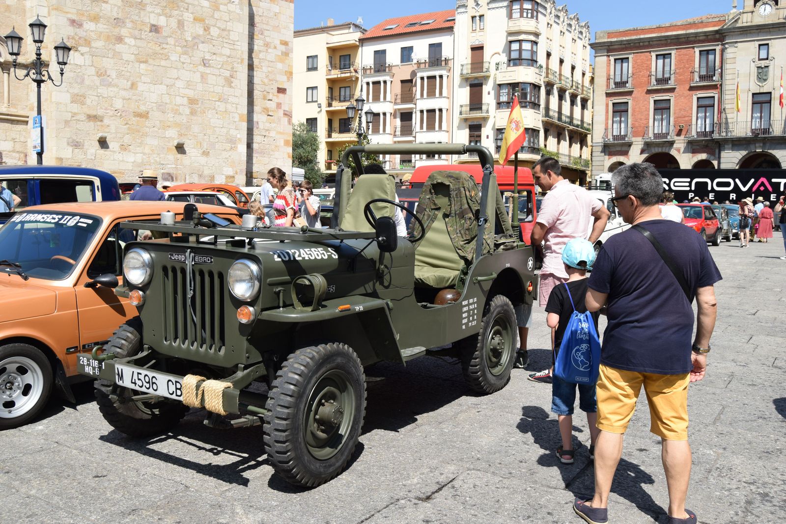 xxi-concentracion-internacional-de-citroeen-2cv-y-clasicos-28