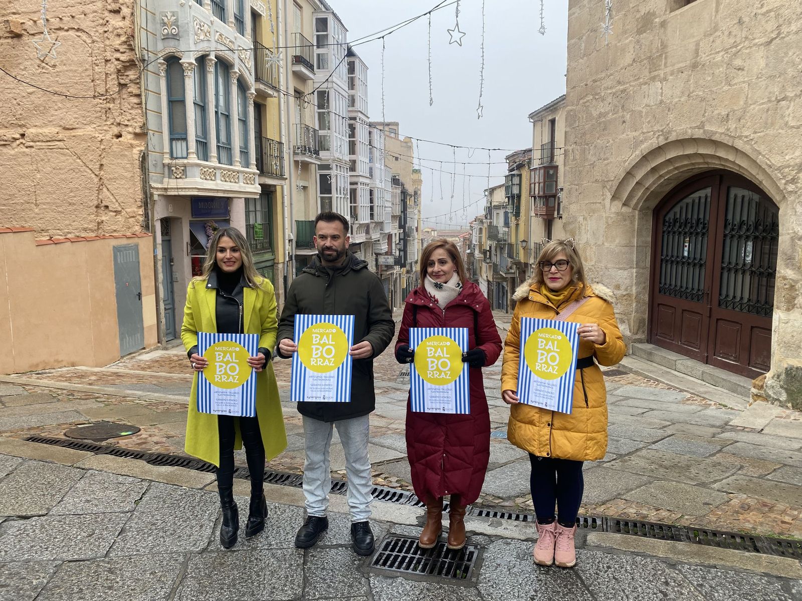 Presentación del Mercado de Artesanos en la calle Balborraz