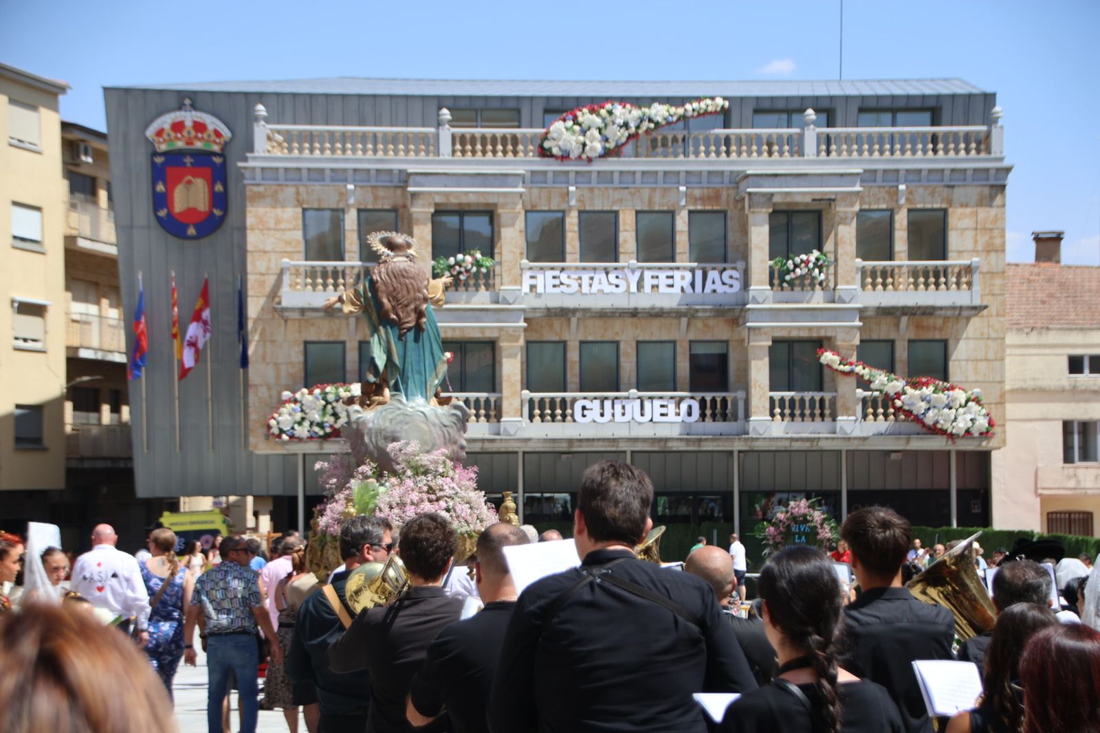Procesión y ofrenda floral en honor de Nuestra Señora de la Asunción en Guijuelo