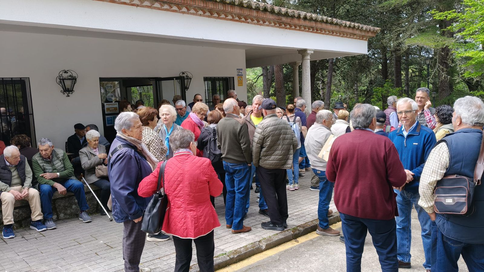 Los mayores de la comarca de Vitigudino celebran un día de confraternización