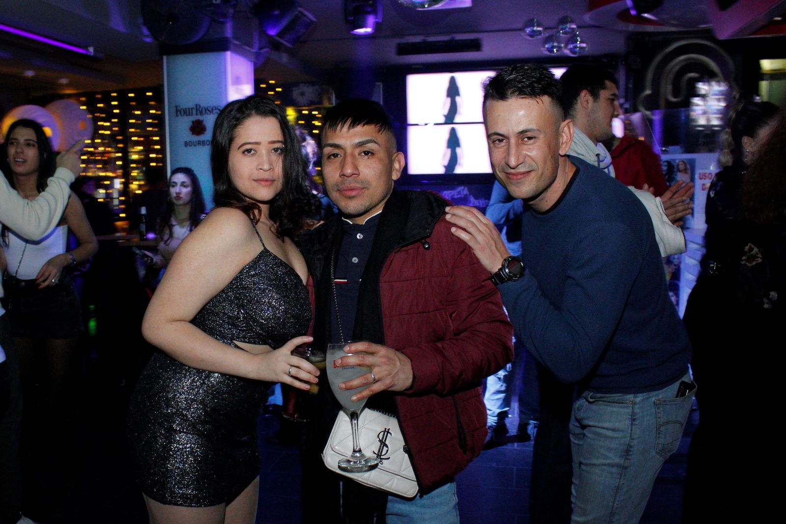 salamanca-de-noche-viernes-4-de-febrero-de-2022-9974