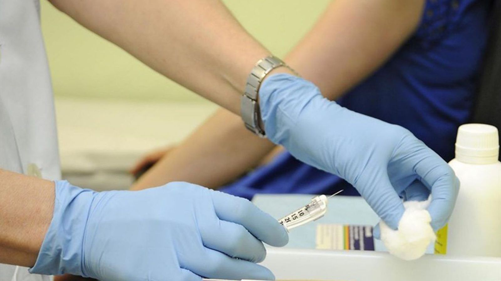 Una vacuna contra la hepatitis. | EP