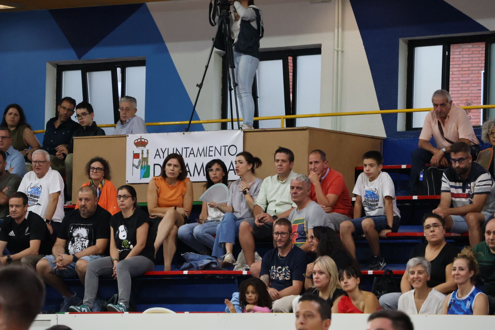 Todas las imágenes del CB Zamora- Melilla Baloncesto en el 46 Trofeo Diputación
