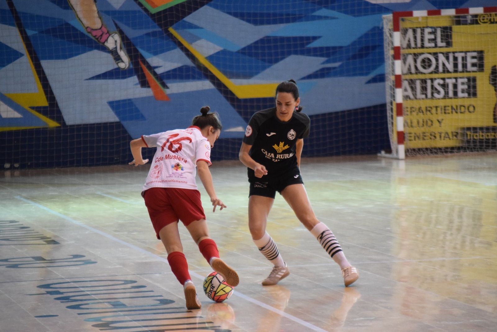 Cepeda en una acción del River Zamora - Muslera.