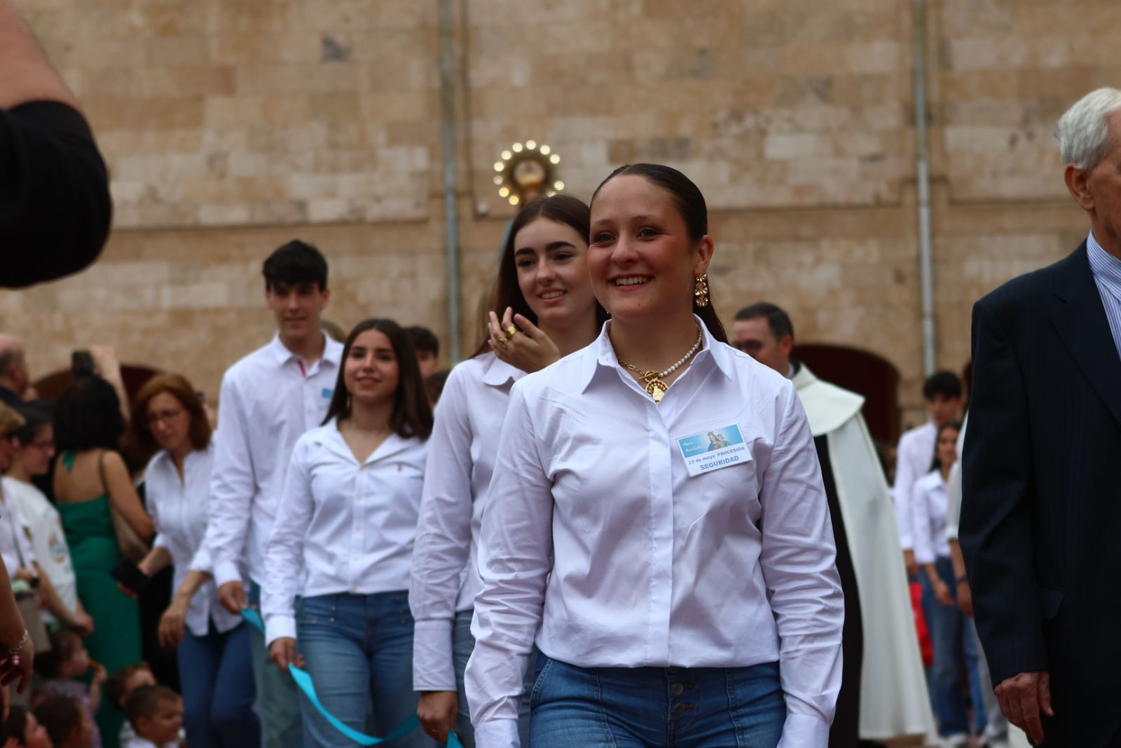 Procesión con motivo de la festividad de María Auxiliadora