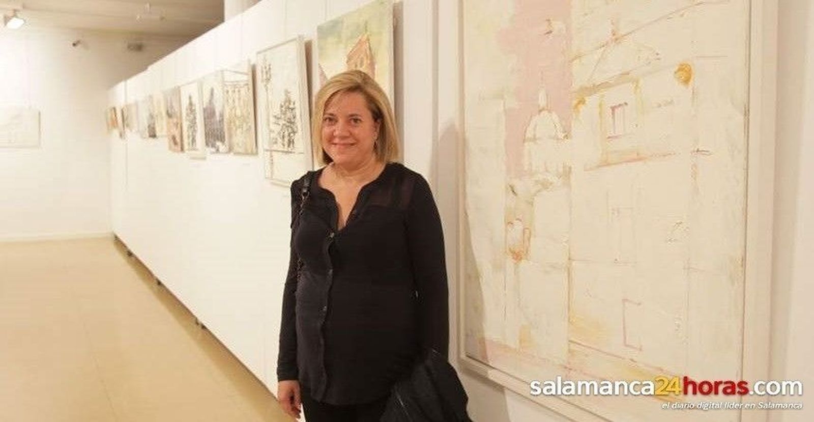 Beatriz Caro muestra sus 'Líneas de piedra' en la biblioteca Torrente Ballester