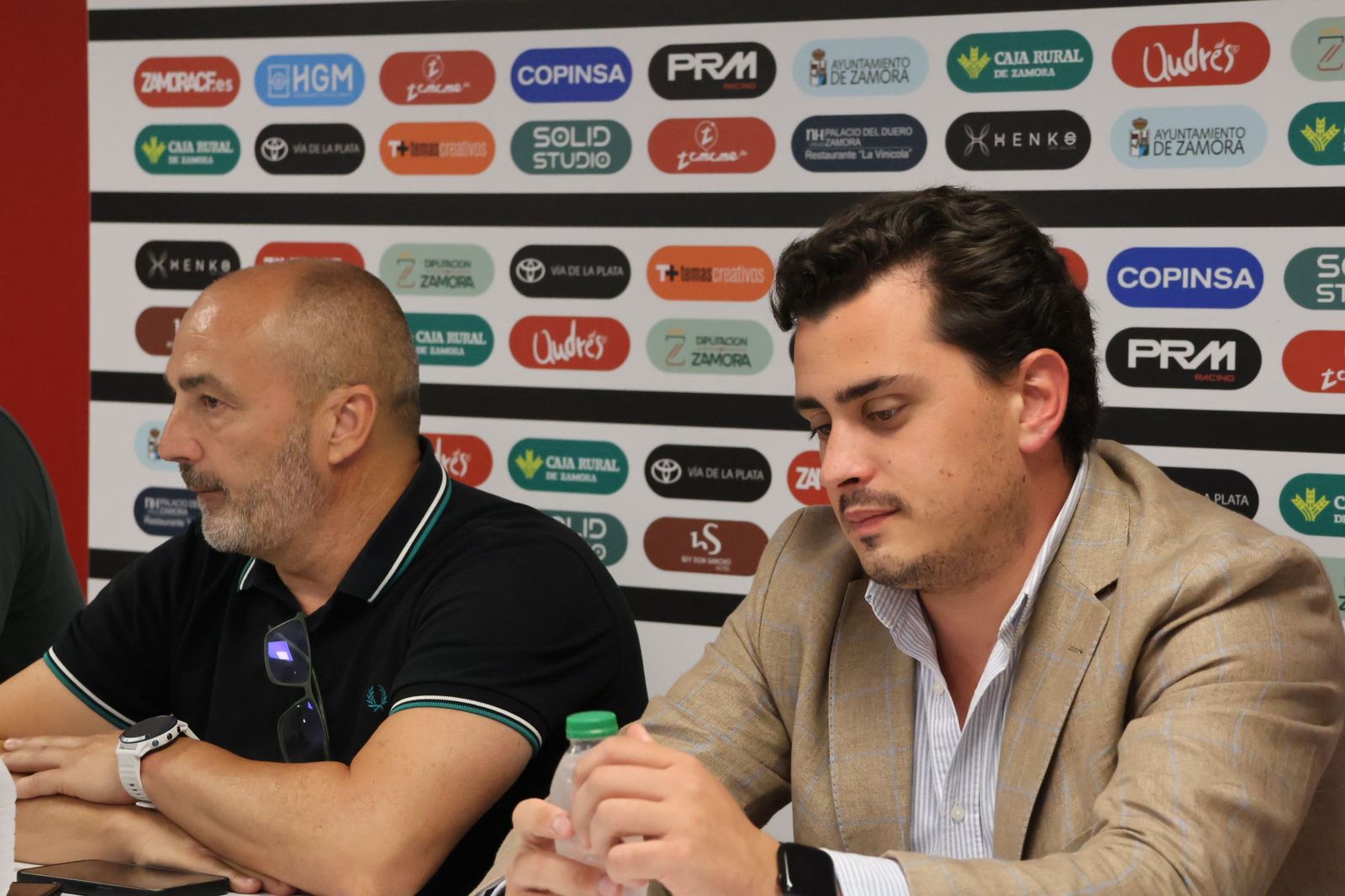 presentacion-de-juan-sabas-como-nuevo-tecnico-del-zcf-12