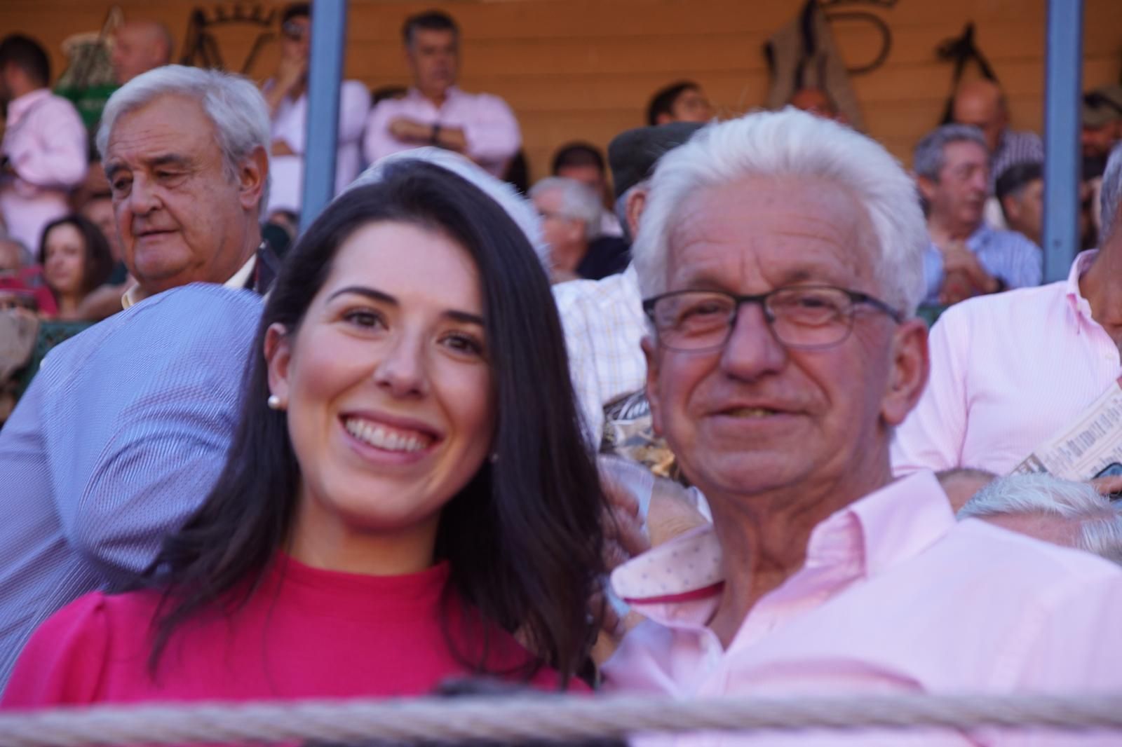 Así ha vivido la afición de La Glorieta el primer cartel de figuras de la feria: imágenes del ambiente en los tendidos y en el patio de cuadrillas