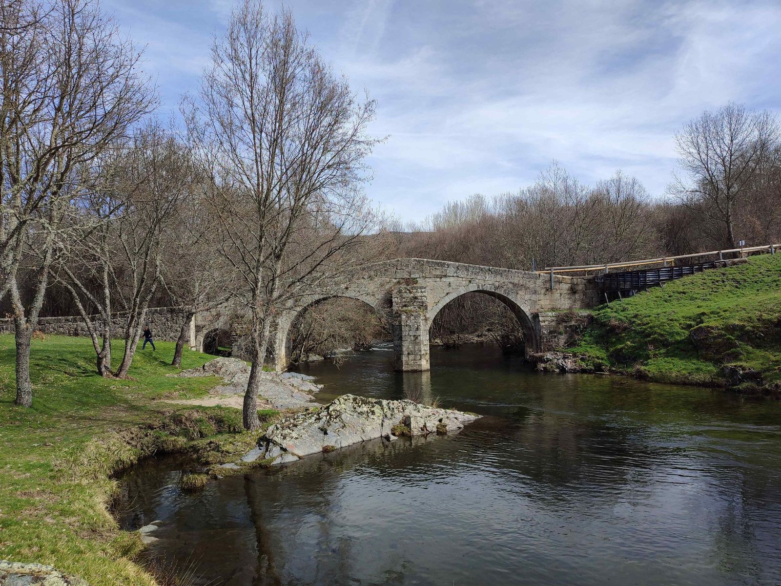Hermisende estrenará nuevo puente sobre el Tuela y variante viaria