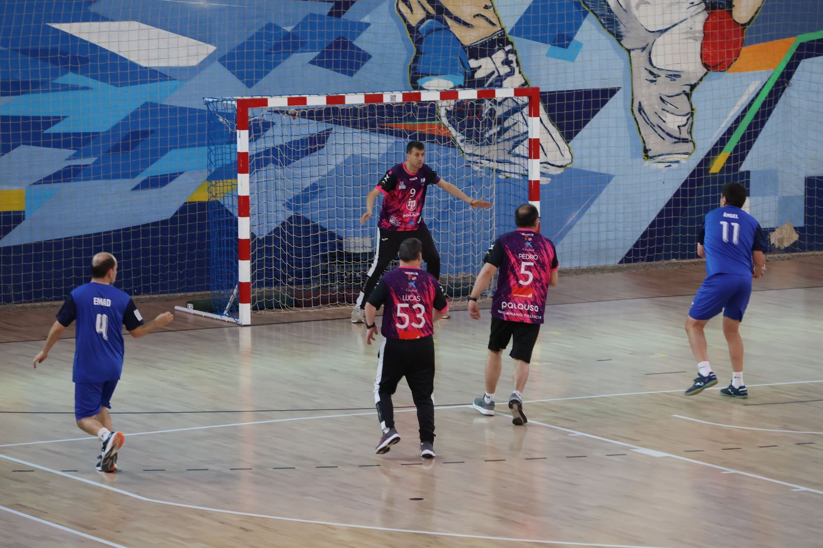 GALERÍA | El pabellón Ángel Nieto acoge el V Torneo de Balonmano Adaptado
